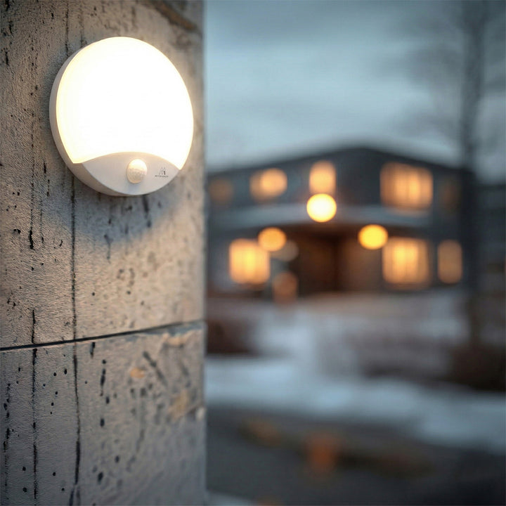 Lâmpada LED detector de movimento Maclean, infravermelho, branco, 10W, IP44, branco natural (4000K), 900lm, MCE357 W