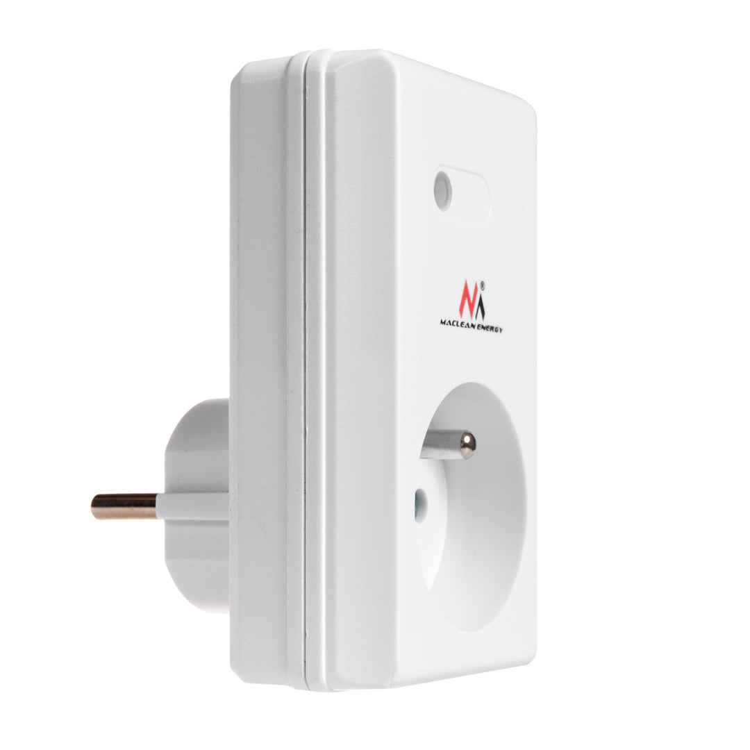 Tomada sem fios MCE153 3 unidades 3600W + 2 comandos + pilhas para os comandos