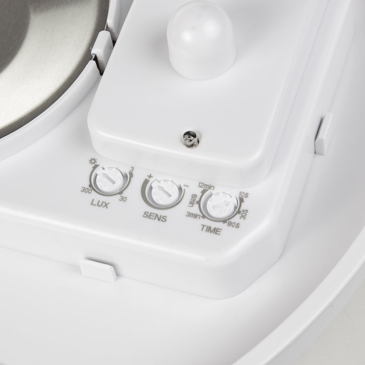 Luminária de teto Maclean MCE309 1xE27 com sensor, sensor de micro-ondas, difusor PMMA, carga máx. 25 W, IP20
