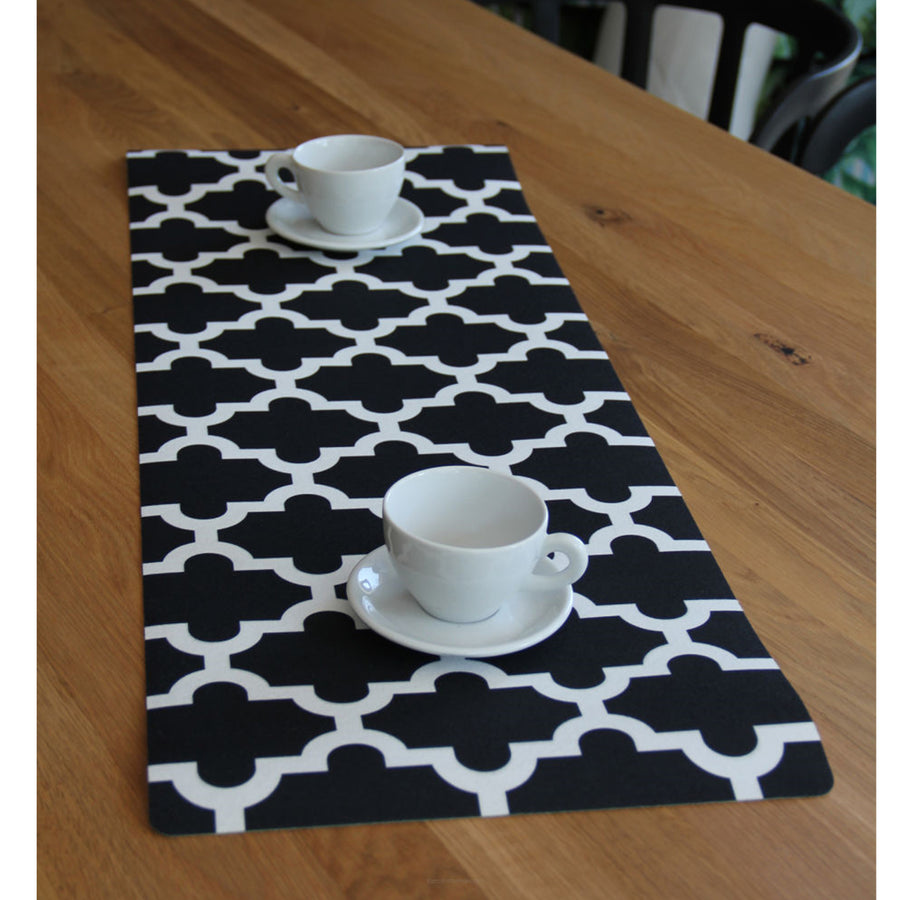 Caminho de Mesa Bertoni em Feltro, 95x33cm, Estampado Noite Marroquina