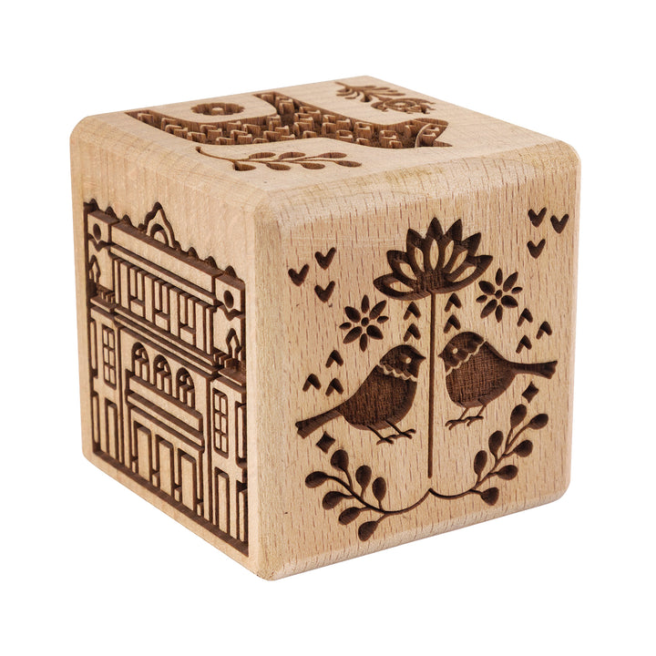 Caixa para bolachas Goody Woody gravada, 6 cm, madeira de faia, 6 desenhos, estilo escandinavo
