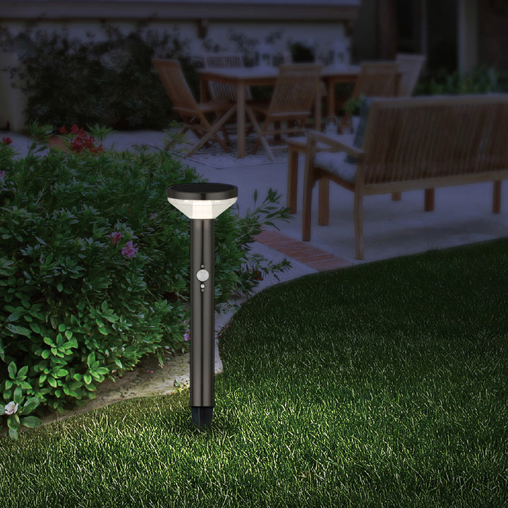 Luz LED Solar Maclean MCE465 B, com Sensor, 3 Modos, Plug-in, Ião de Lítio 18650, IP44, 3,7 V, 1200 mAh, Preta, 8 Peças