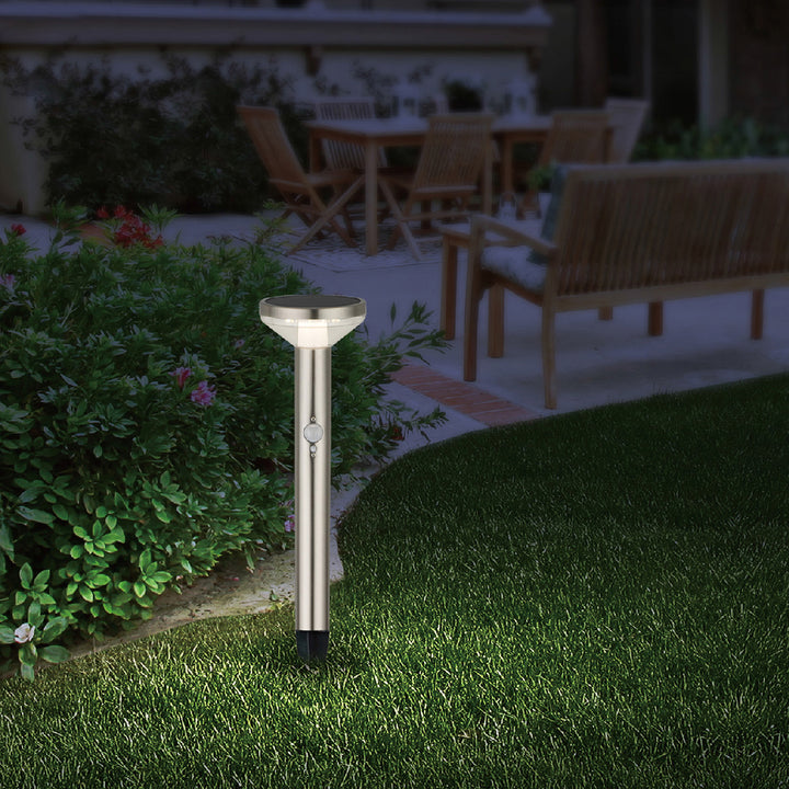 Luz LED Solar Maclean MCE465 C/M, com Sensor, 3 Modos, Plug-in, Ião de Lítio 18650, IP44, 3,7 V, 1200 mAh, Cromado Mate, 8 Peças