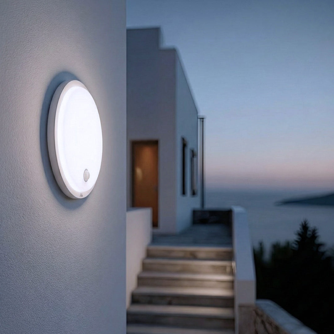 Lámpara LED con sensor de movimiento Maclean, sensor PIR, color blanco, 10 W, IP65, 1000 lm, color neutro, MCE525 W