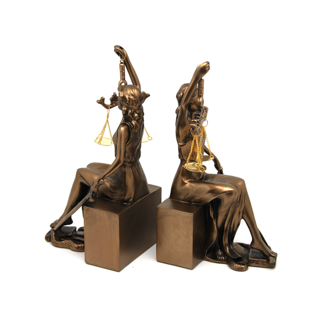 Figurillas de Themis con escamas y espada, apoyalibros, Reina Isabel, 2 piezas