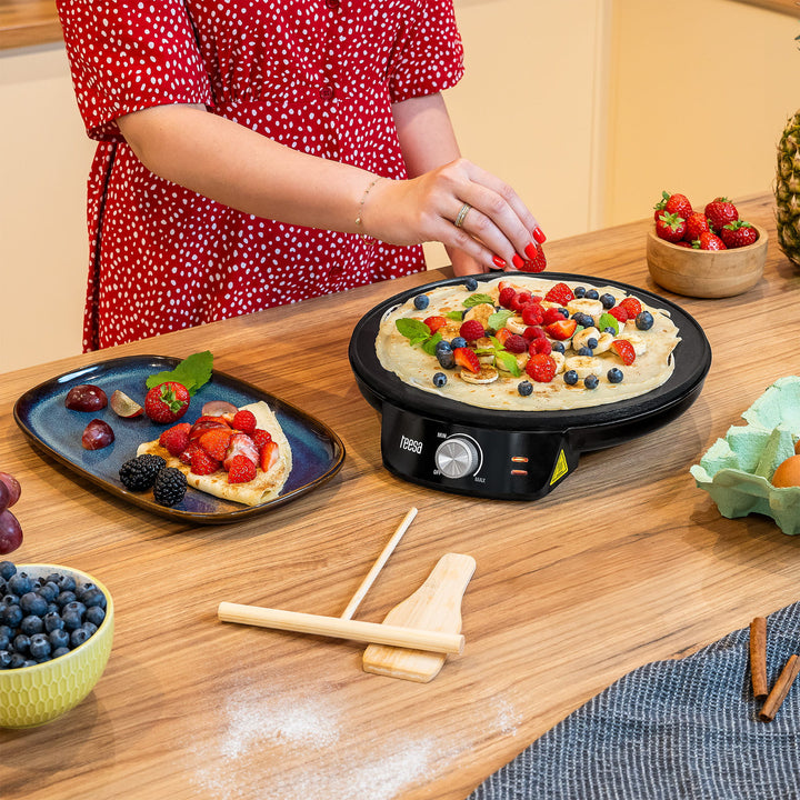Crepera Teesa, sartén eléctrica para crepes, diámetro de la placa 30 cm, potencia 1200 W, TSA3235