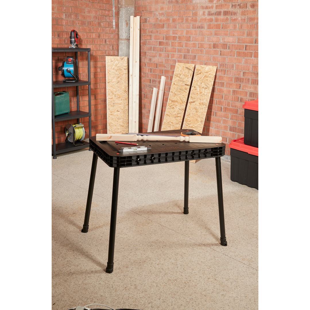 Mesa de trabajo Keter Ultimate, plegable, capacidad de carga de hasta 453 kg, montaje en 30 segundos, amplio espacio de trabajo con orificios de 3/4 pulgadas, portátil, 262936