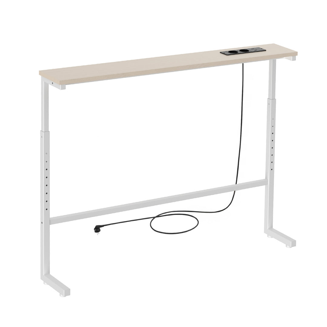 Consola/mesita con toma de corriente Maclean, blanca con tablero claro, altura regulable de 62 a 83 cm, hasta 25 kg, cable de 2,5 m, MC-140 W
