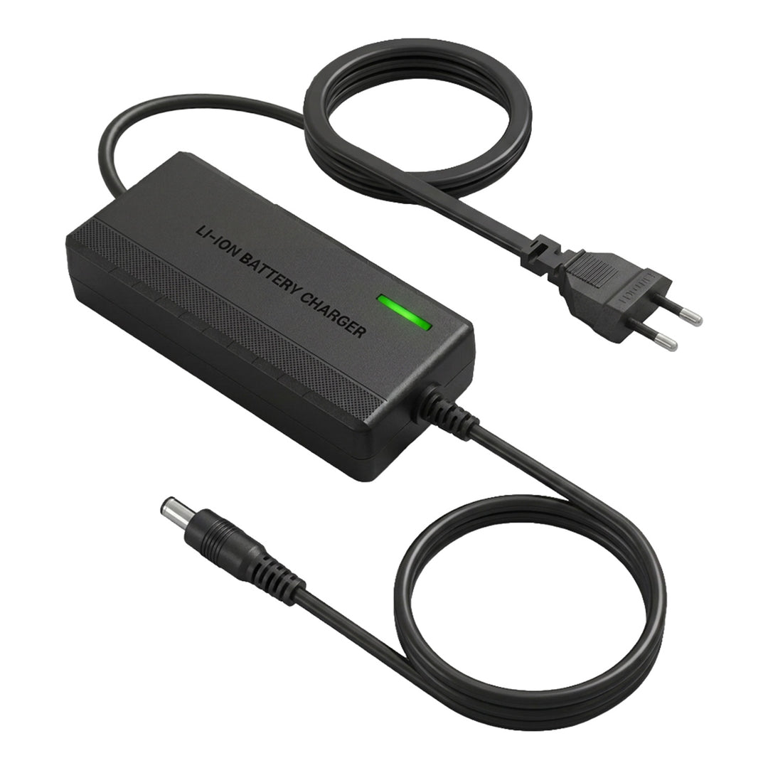 Cargador universal / Fuente de alimentación Maclean Energy, para patinetes, 42 V CC, 2 A, máx. 85 W, carga rápida, 6 enchufes, MCE667