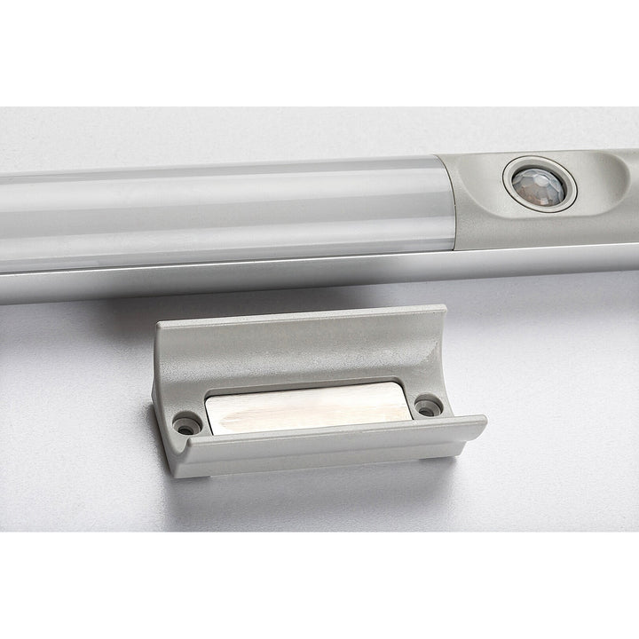 Lámpara para debajo de armarios Rekar, 180 LM, IP20, color plateado, LED de 3 W, 78031