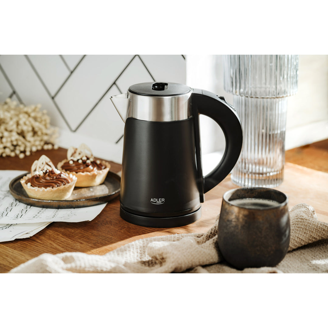 Hervidor eléctrico Adler, de metal, 0,6 l, silencioso, potencia de 800 W, negro. AD 1372