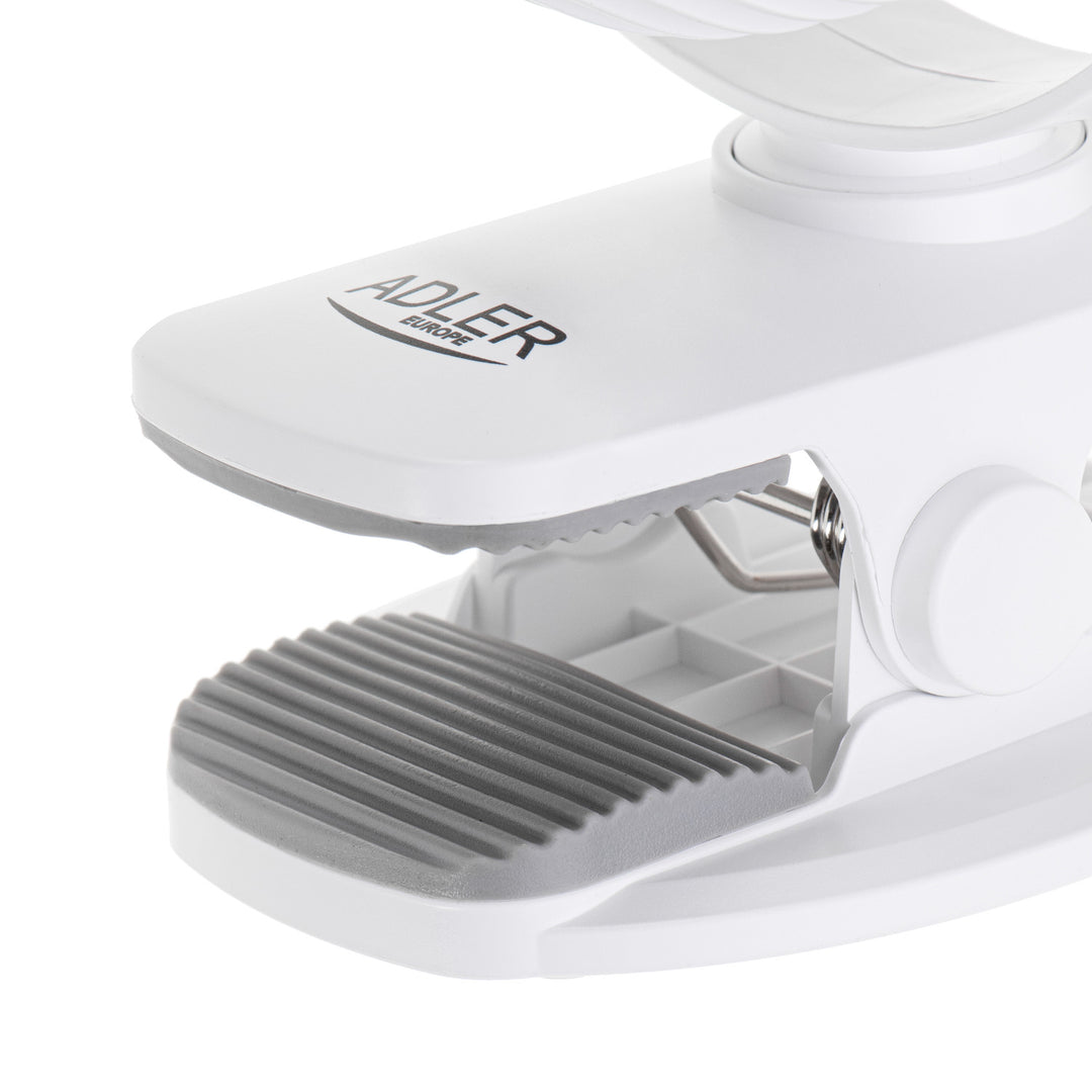 Ventilador a batería de 5"/12,7 cm con clip - USB / LED, AD 7335, Adler