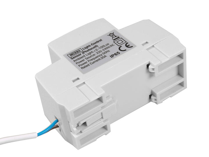 Interruptor de sensor crepuscular para carril DIN con sonda externa 220-240V / AC, 50Hz 20A Maclean MCE83
