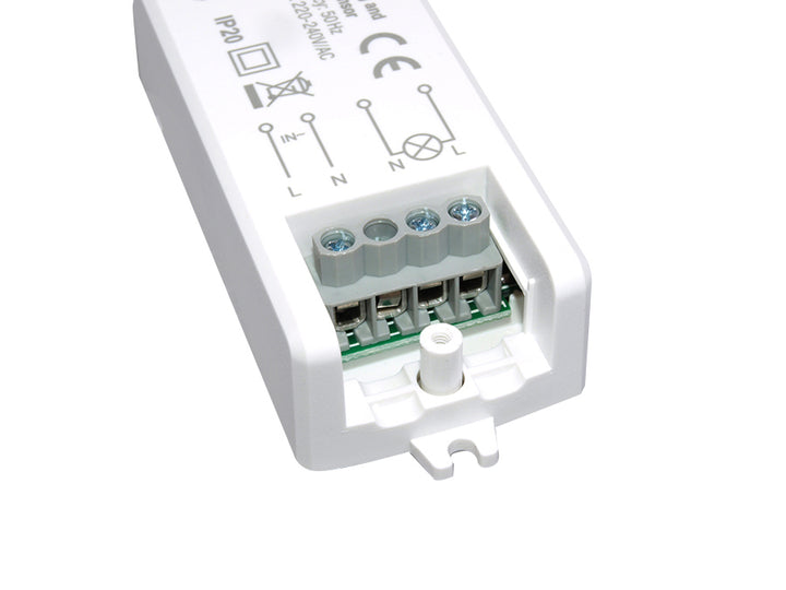 Sensor de movimento PIR de curto alcance para porta de iluminação de gabinete Maclean MCE135