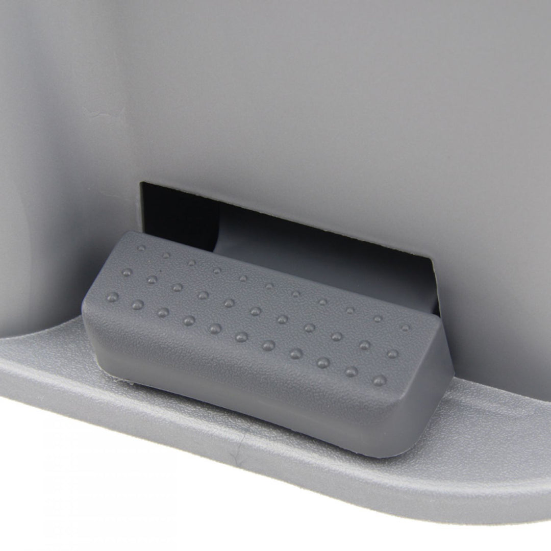 Papelera de reciclaje Curver Duo Pedalbin con acabado sólido