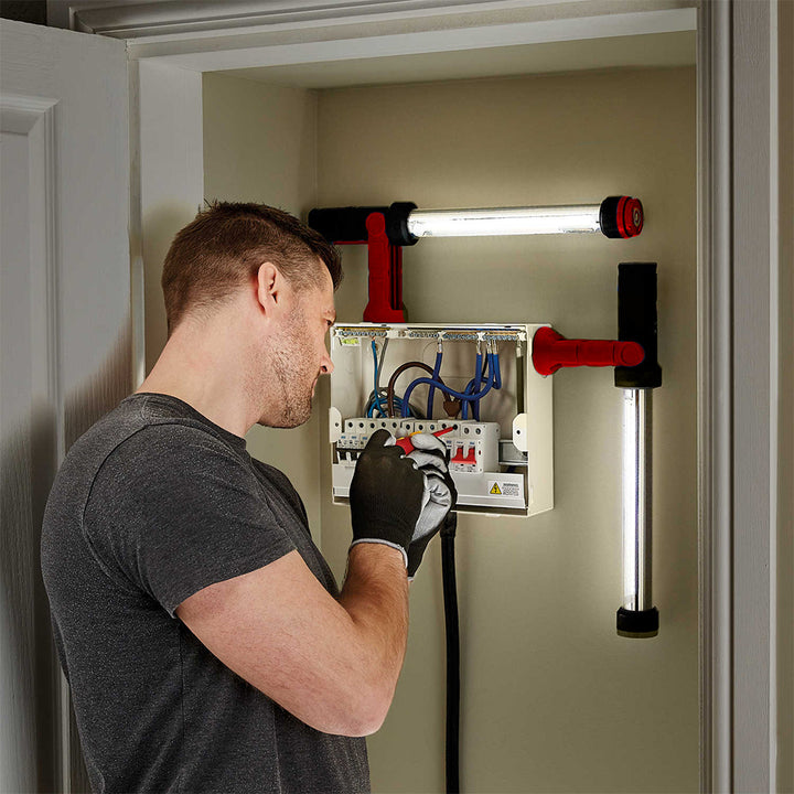 Luz de oficina LED MCE230 Maclean Energy XXL COB, 2 lâmpadas com possibilidade de união, dois modos de iluminação, cabide, íman