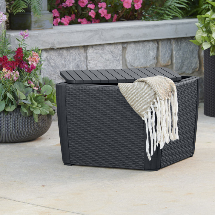 Mesa de almacenamiento ideal para jardines y otros espacios al aire libre Keter Allibert Luzon Plus grafito