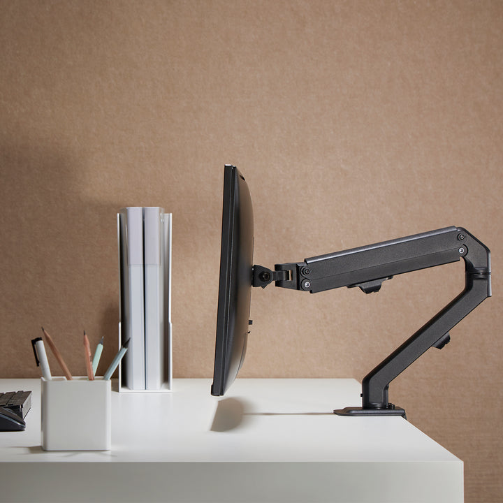 Braço para monitor Maclean de 1 baía com mola a gás, 17"-27", suporte de mesa giratório e inclinado, VESA 75x75, 100x100, até 7 kg