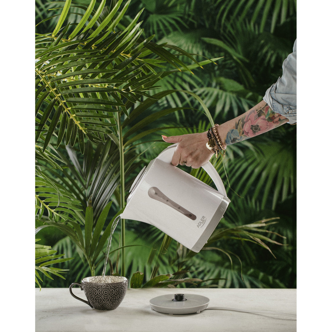 Chaleira elétrica grande XXL 2,5L Adler AD 1244 potência 2200W