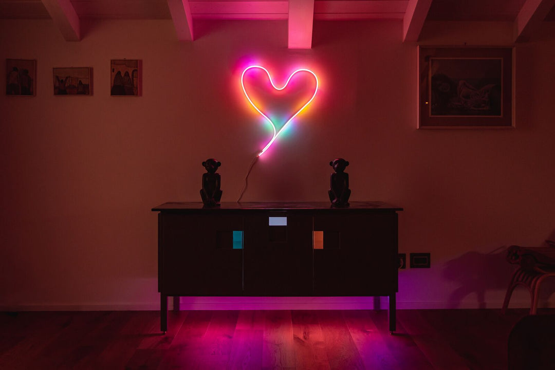 Allocacoc TWFL200STW-WEU Tubo de luz LED RGB flexível Alexa Google Wi-Fi Bluetooth Twinkly Music 2m