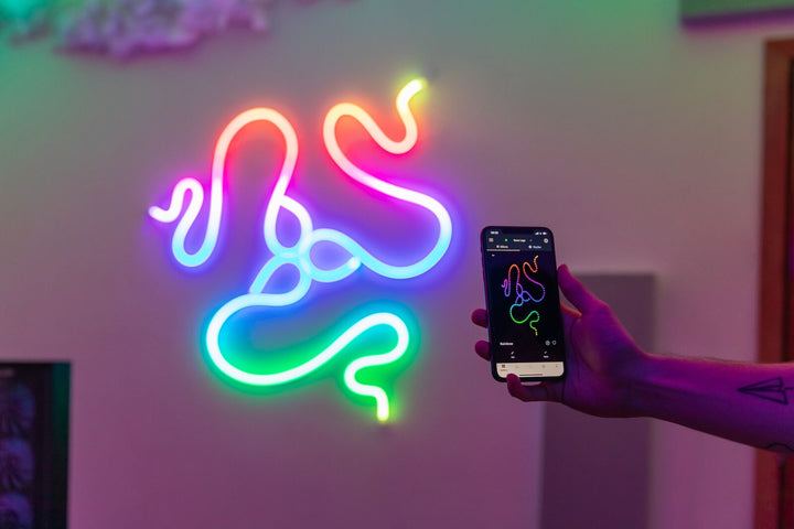 Allocacoc TWFL200STW-WEU Tubo de luz LED RGB flexível Alexa Google Wi-Fi Bluetooth Twinkly Music 2m