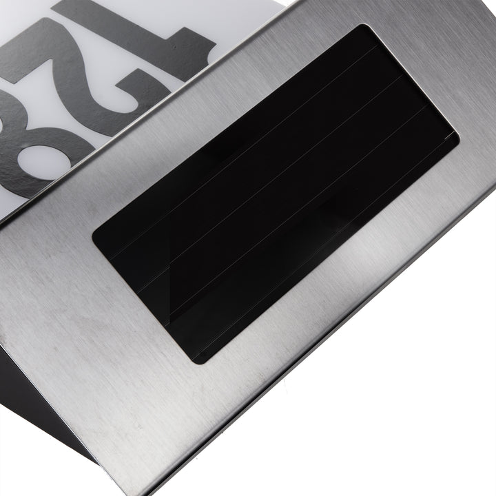 Maclean MCE423 Luz solar LED para números de porta, IP44, 1 W, 60 lm, 6000 K, bateria recarregável de 600 mAh, 2,5 V DC 70 mA