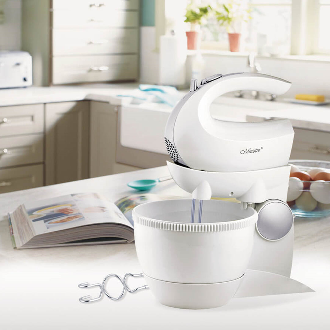 Batedeira giratória Maestro MR-556, 5 velocidades, função turbo, 600 W, branca