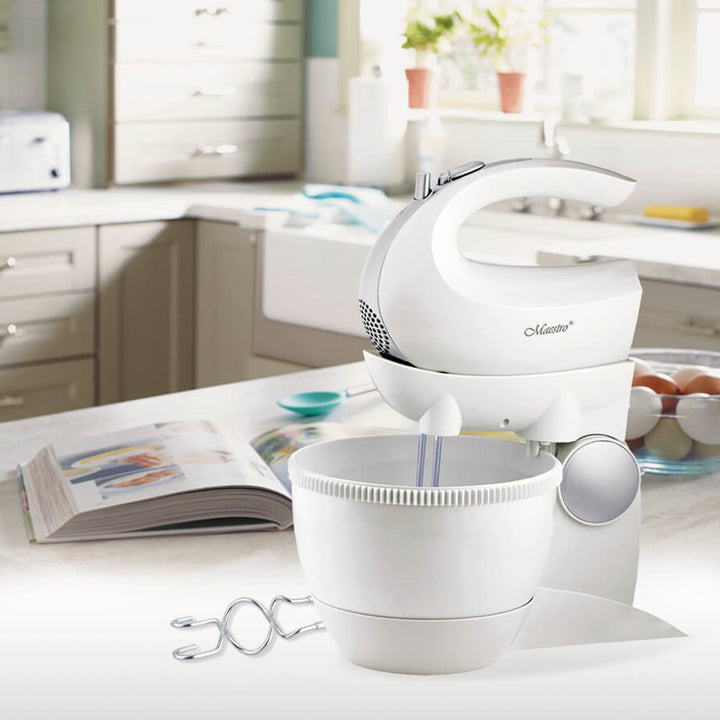 Batedeira giratória Maestro MR-556, 5 velocidades, função turbo, 600 W, branca