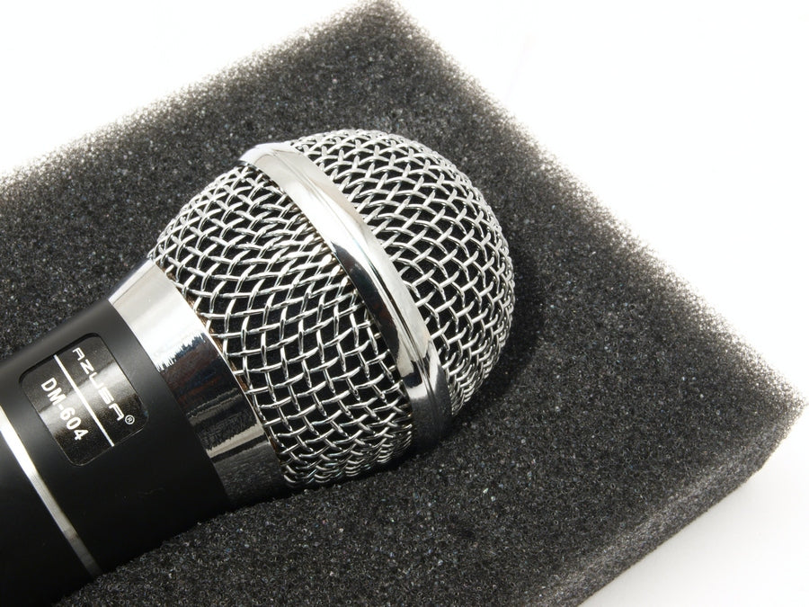Microfone dinâmico Rebel DM-604 + case, cabo XLR - Jack 6,3 mm